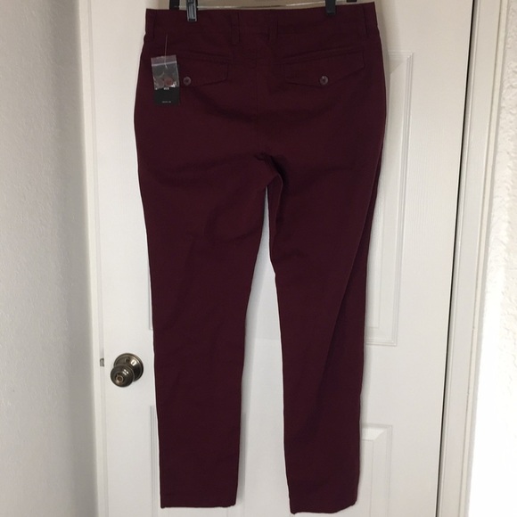 Forever 21 Men’s Burgundy Pants size 33 NWT - Picture 4 of 10
